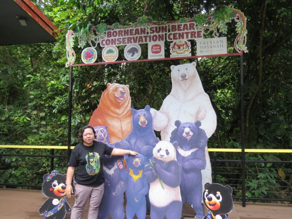 We visited a Sun Bear sanctuary and learned about the differences between Sun Bears and other bears around the world