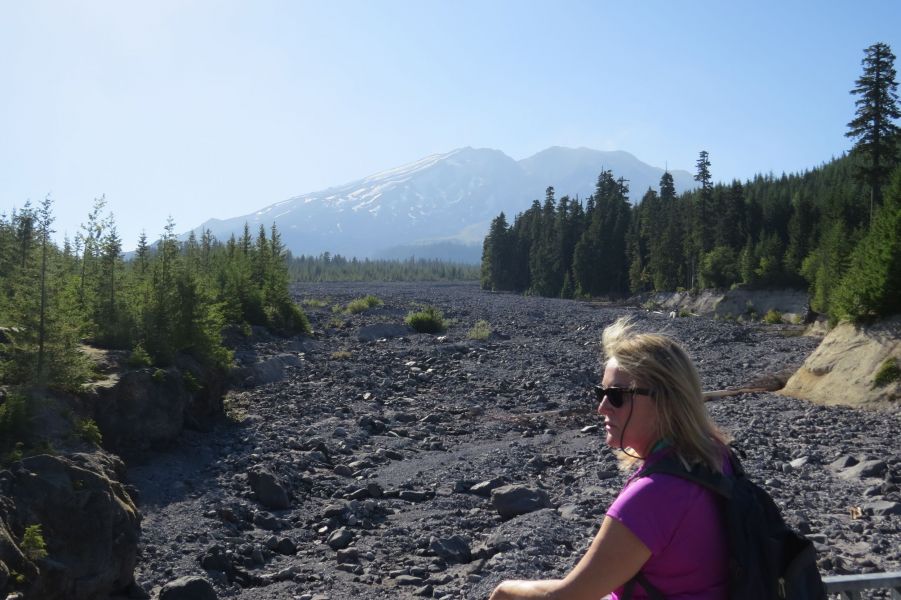On our way to Seattle we stopped to do some hiking at Mount Saint Helens national Park